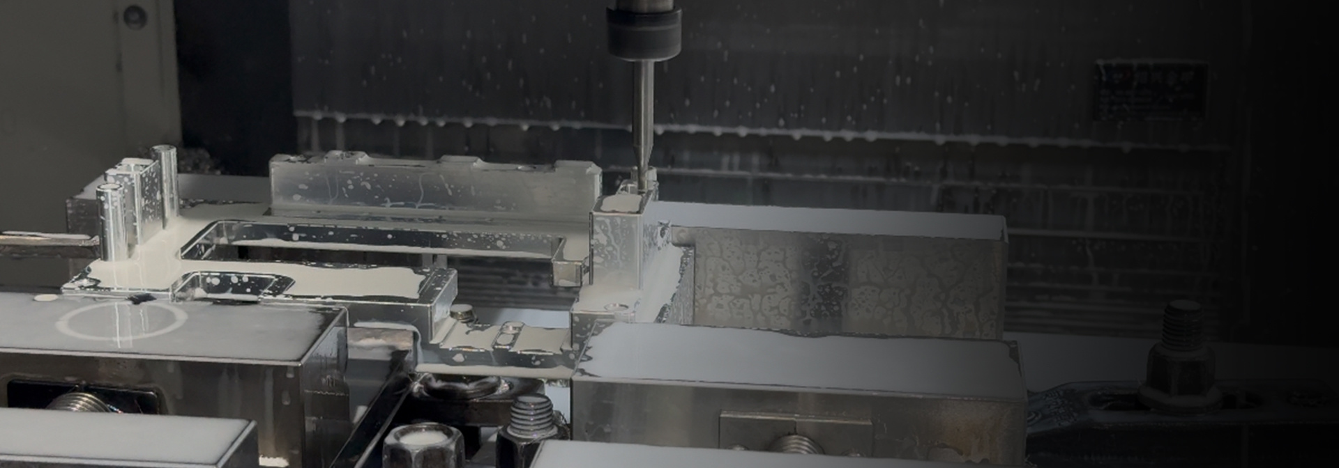 High-precision CNC milling service